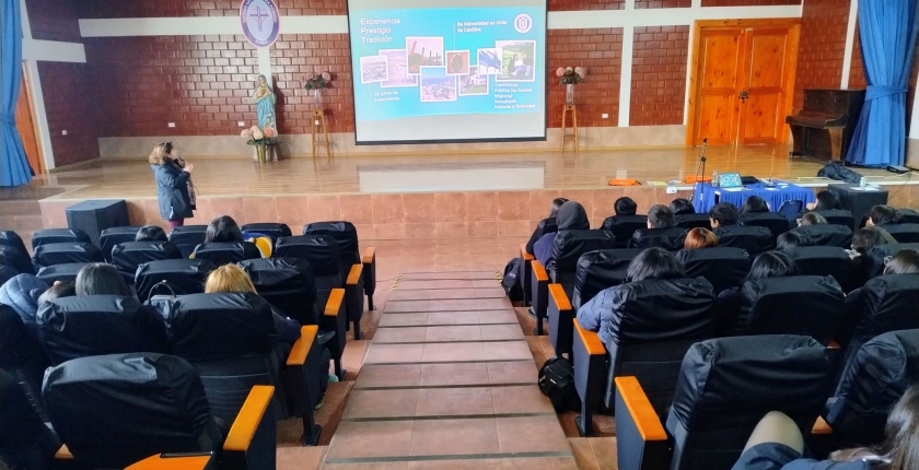 La UCN dicta una charla vocacional para nuestros/as estudiantes